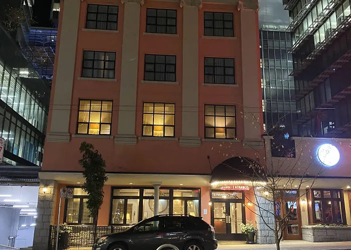 3 star hotels Kingston